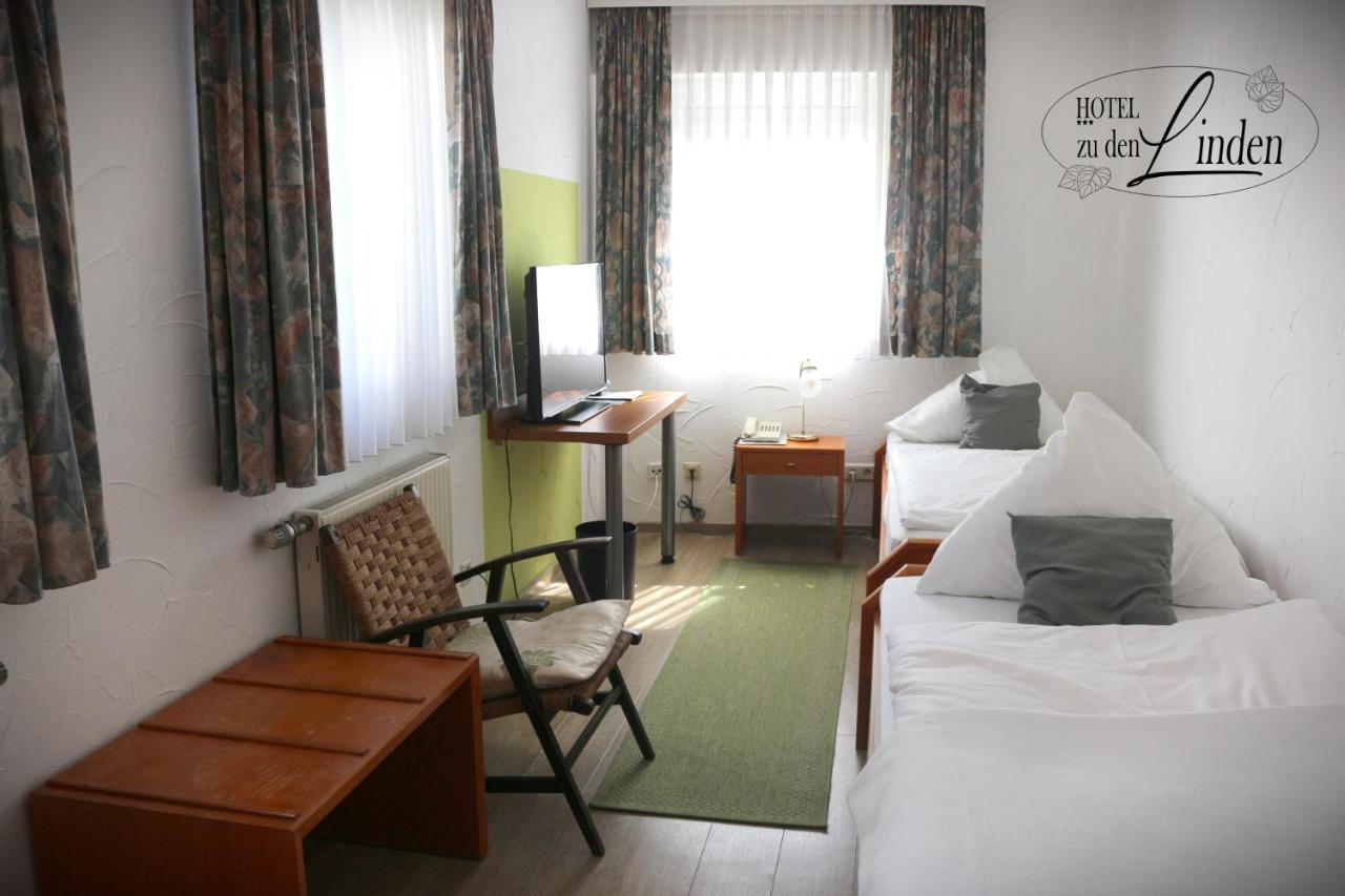 Hotel Zu Den Linden Wachtberg Bagian luar foto