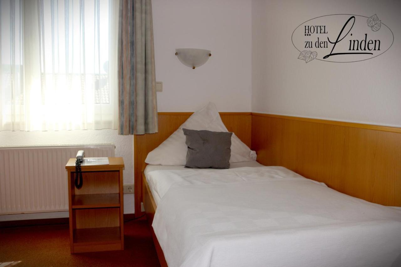 Hotel Zu Den Linden Wachtberg Bagian luar foto