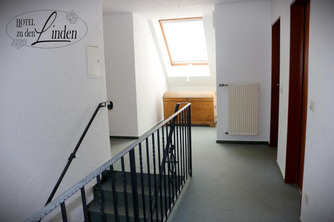 Hotel Zu Den Linden Wachtberg Bagian luar foto