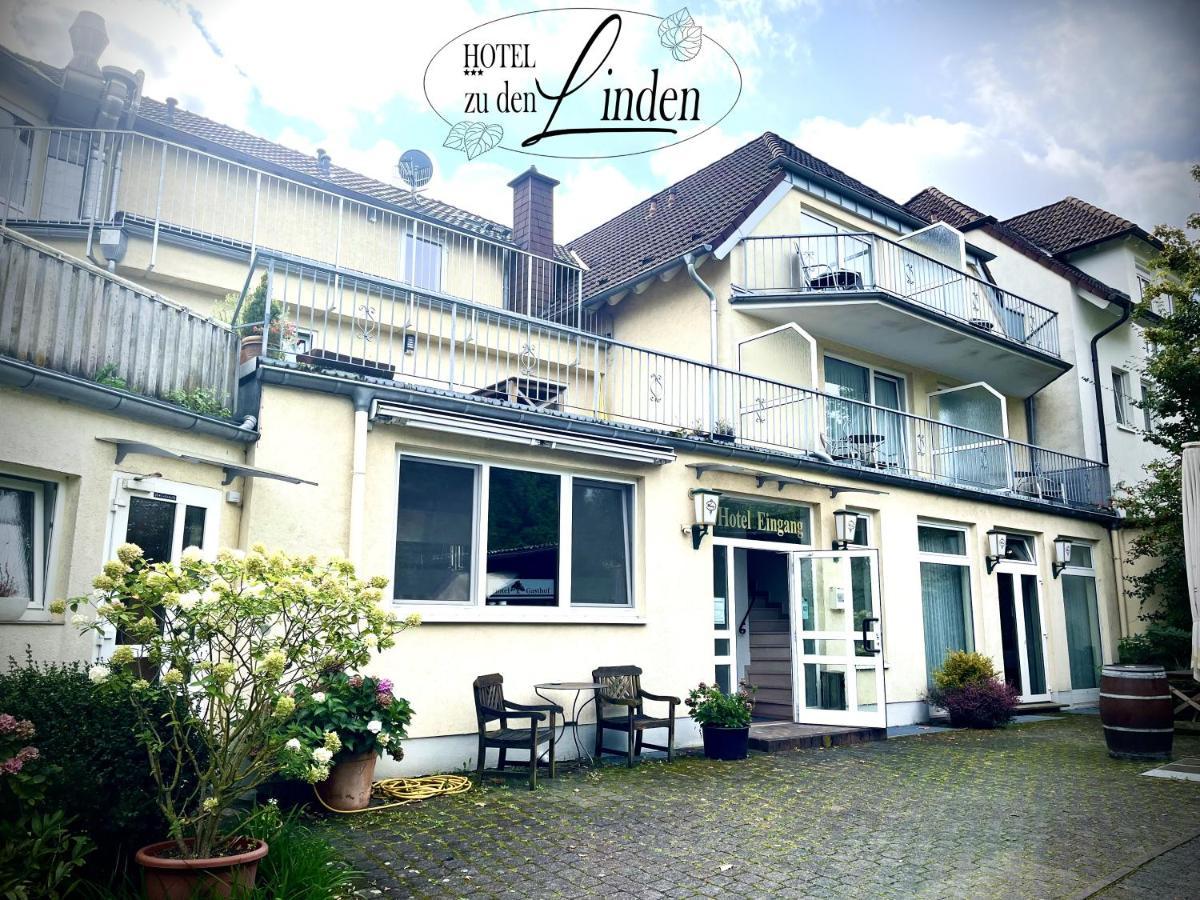 Hotel Zu Den Linden Wachtberg Bagian luar foto