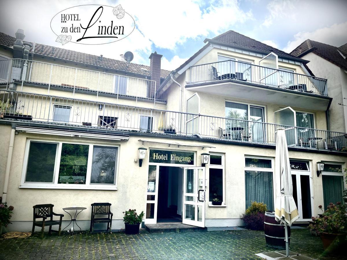 Hotel Zu Den Linden Wachtberg Bagian luar foto